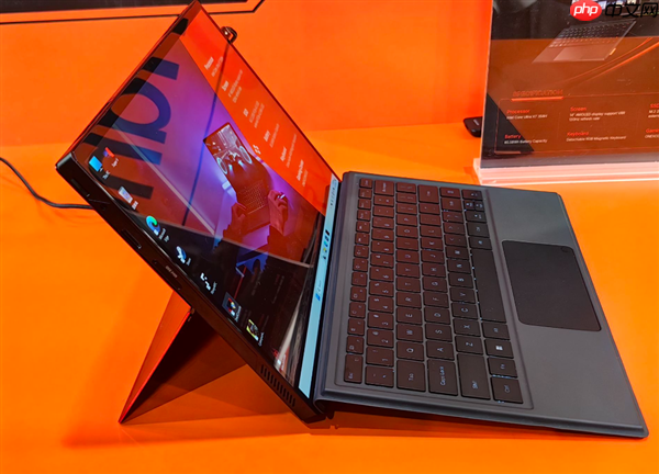 壹号本Super V二合一本亮相CES：搭载酷睿Ultra X7 358H