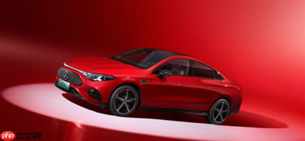 “会思考”的自动驾驶来了：奔驰CLA首家用上英伟达Alpamayo平台