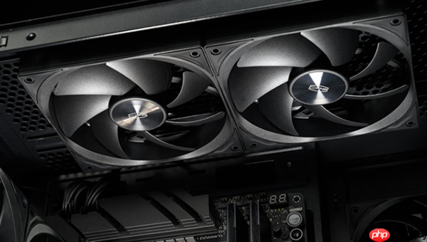 超频三阔刃F5 R140风扇首发79元起：金属CD纹理 优化叶形设计