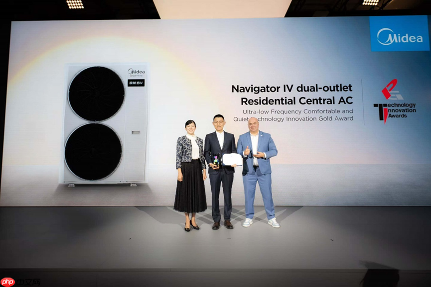 超低频、连续喷焓、双出风:美的用“舒适黄金铁三角”垒起舒适护城河