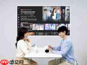 三星推出AI行动投影机The Freestyle+ 随时随地享受智慧娱乐