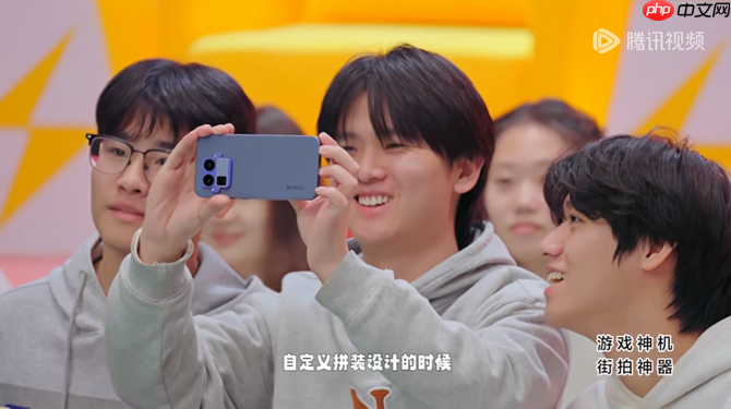 年度热梗轮番炸场!真我GT8 系列:敢越级的街拍神器,还能装下你的「真我态度」