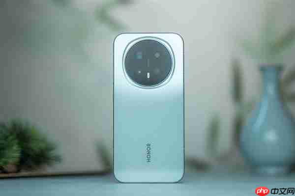 存储涨疯了 荣耀手机自带存储空间压缩:瞬间省出15GB