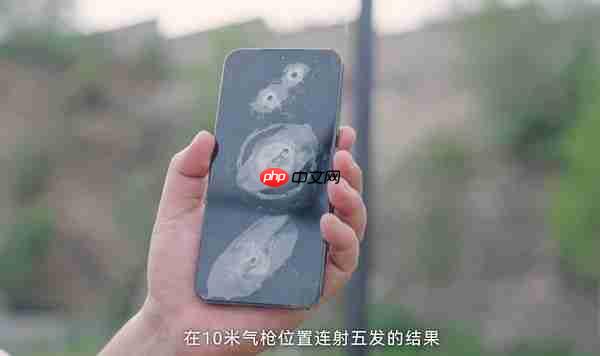 荣耀X70荣获2025 CNMO年度评选“硬抗子弹神机”