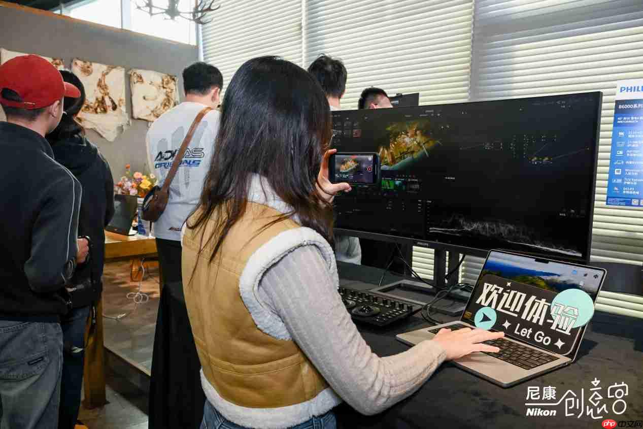 光影为序,专业为纲丨飞利浦商用显示器&尼康共绘影像创作新图景