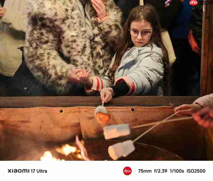 是真的好!小米17 Ultra长焦夜景人像样张来了