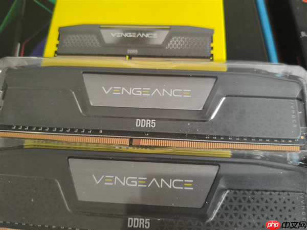 消费者被坑惨!亚马逊官方买DDR5:竟然是穿马甲的DDR4