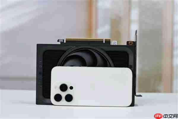 ITX性能小钢炮!七彩虹RTX 5070 Mini OC 12GB图赏