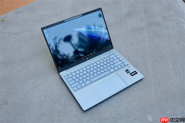 为什么新买的电脑也越用越卡:背后原因揭开