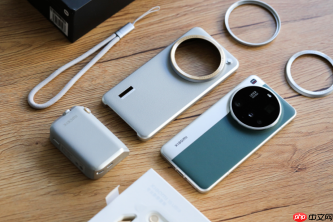 春节前唯一Ultra!小米17 Ultra 发布倒计时,价格或 6299 起