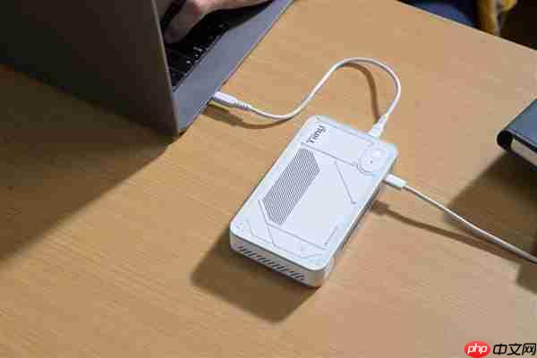 吉尼斯认证全球最小迷你AI超算发布!搭载12核CPU+80GB内存