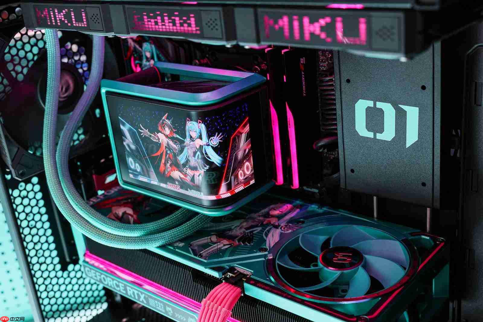 双十二升级焕新 ROG夜神RTX5080 RO姬x初音未来版显卡