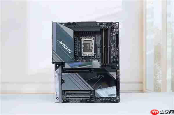 技嘉首家确认!Z890主板支持Intel下代酷睿Ultra 200S Plus