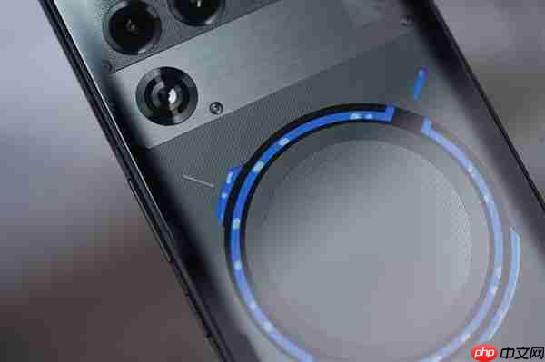 开启手机水冷散热时代！红魔11 Pro+图赏