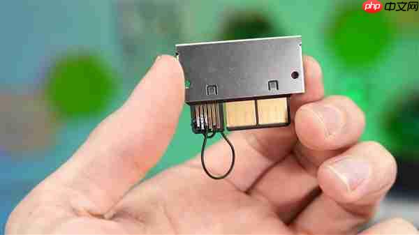 单12V-2×6实现为RTX 5090供电750W!甚至都没敢跑分