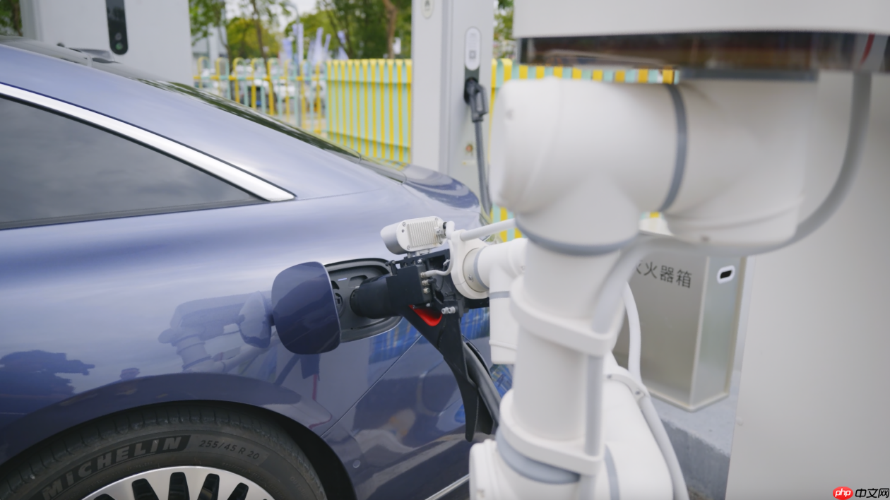 新款享界S9续航首测视频发布,扎实续航更显旗舰9系实力