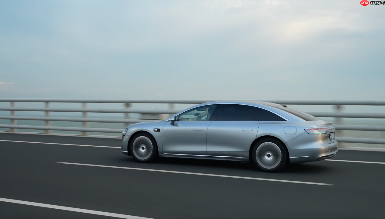 新款享界S9续航首测视频发布,扎实续航更显旗舰9系实力