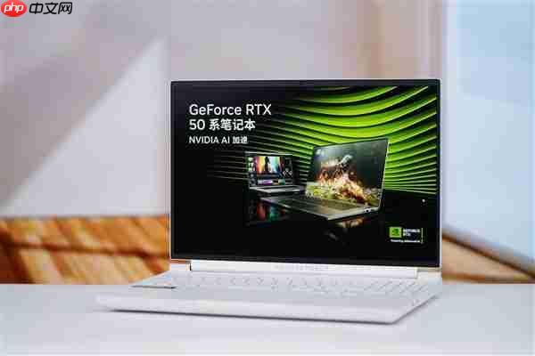 锐龙R9-9850HX万元本!雷神猎刃S游戏本图赏