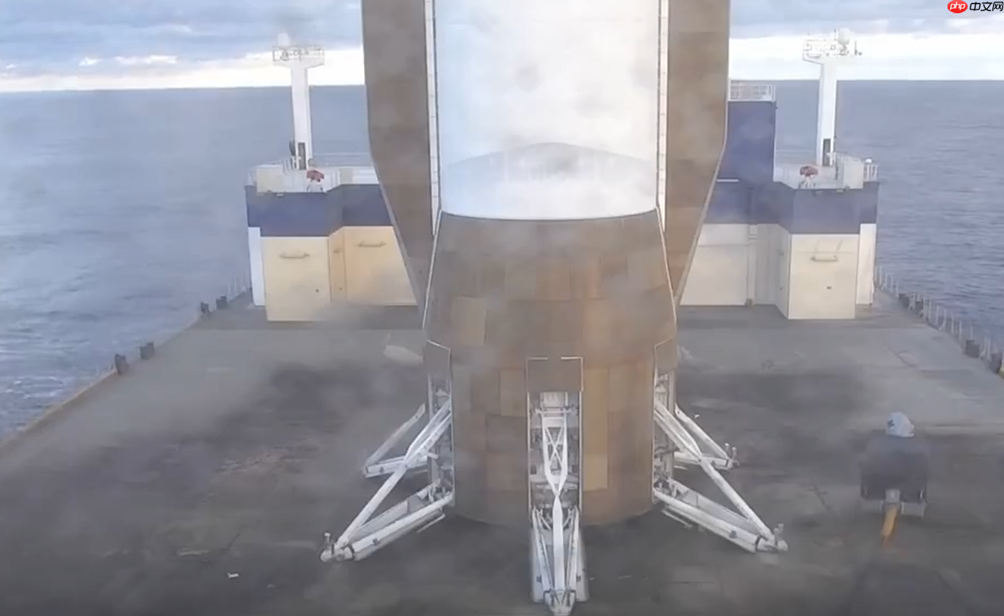 蓝色起源首次成功回收火箭，SpaceX 马斯克祝贺贝索斯