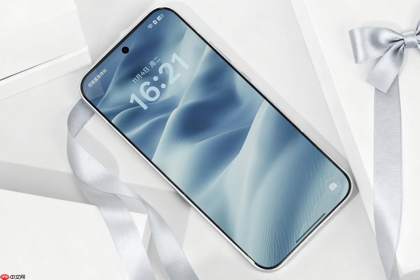 OPPO Reno15系列图赏：星光蝴蝶结 因你闪耀