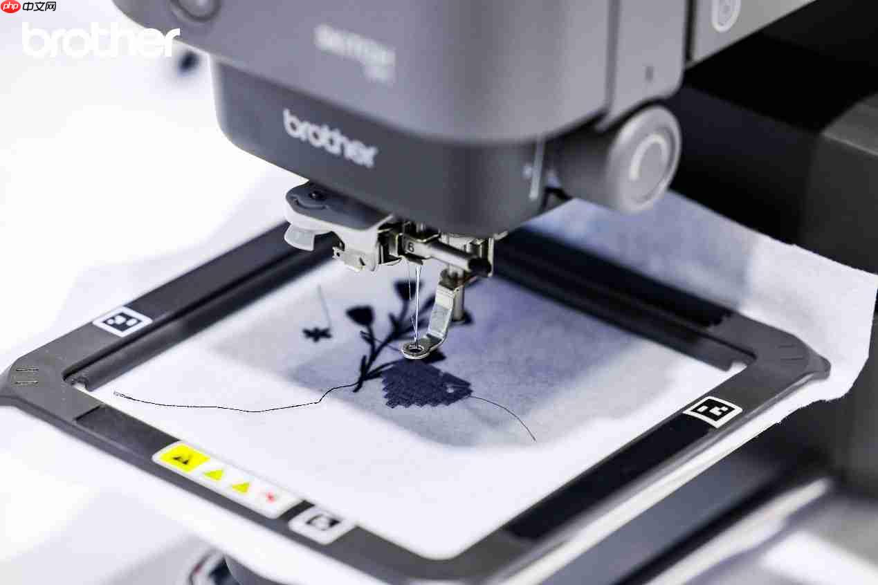Brother缝绣新品进博首秀,以AI之力开启智能绣花新时代