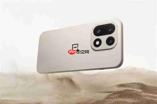 第一款性能Ultra旗舰!一加15首销:3999元起