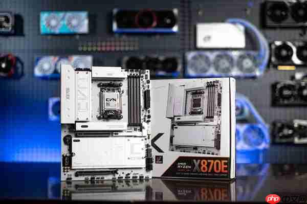 纯白只要2399元!七彩虹首款AMD X870E高端主板开卖