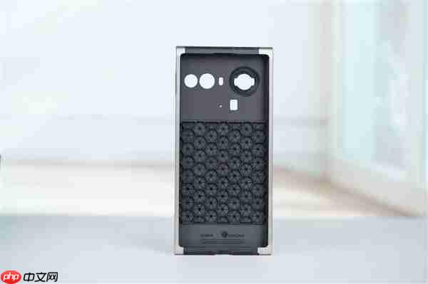 全焦段影像街拍神器！努比亚Z80 Ultra专业摄影套装图赏