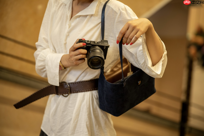 唯卓仕发布EVO系列85mmF2.0 镜头：在画质、便携与价格三重维度重塑基础