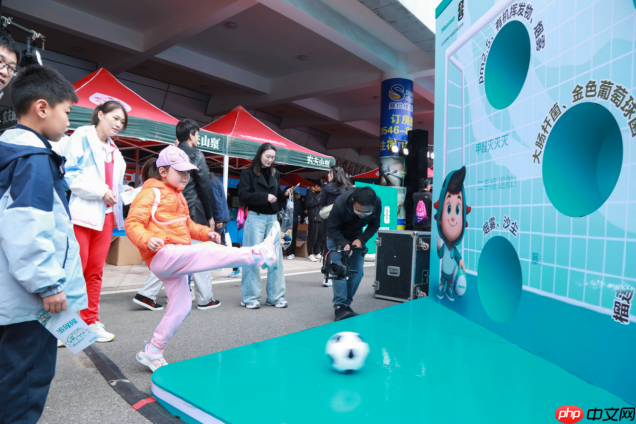 海信空气产业百人团跑,燃爆2025东营马拉松