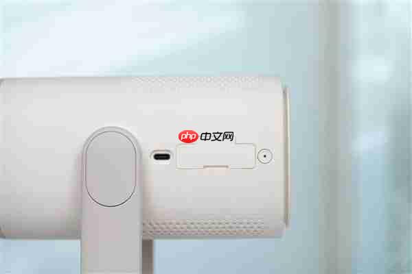 2千元内最亮便携投影!当贝Smart 2图赏