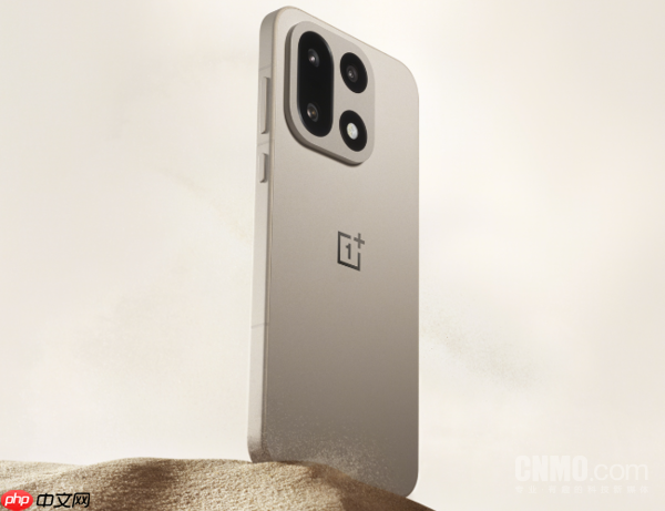 李杰:一加15跑分突破430万!10月27日多款新品发布