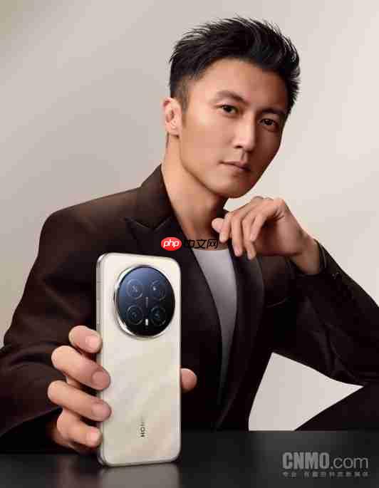 AI赋能硬件!荣耀宣布Magic8系列拥有“八大行业领先”