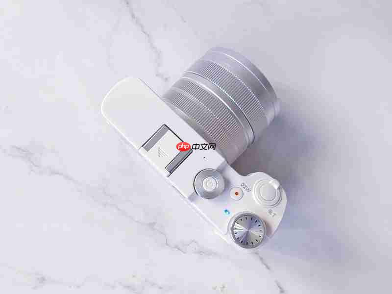 平价也能出大片!彩族C19微单测评:新手入门真香之选!