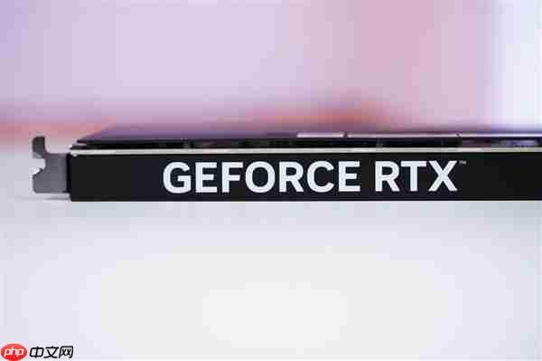 史上唯一单槽 2cm极致超薄!影驰RTX 5060 Ti无双MAX图赏