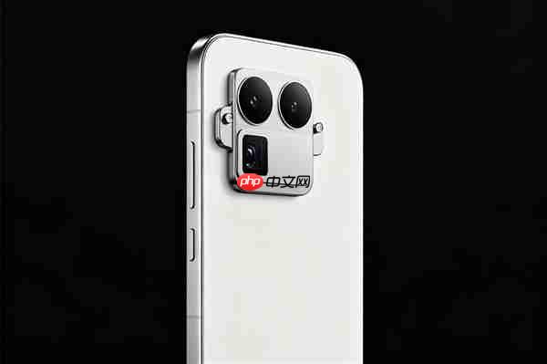 真我CMO:真我GT8 Pro外观设计颠覆行业 前无古人 后无来者