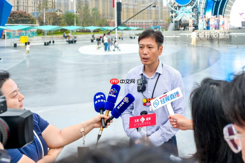 海合安文旅武汉、天津极地海洋度假区揭牌，创行主题化生活方式