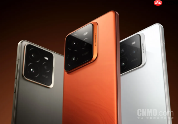 真我GT8 Pro搭载2K 144Hz苍穹屏 拥有7000nit峰值亮度