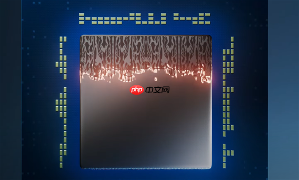 GPU功耗超1000W 微软发布芯片级液冷散热技术:温度骤降65%