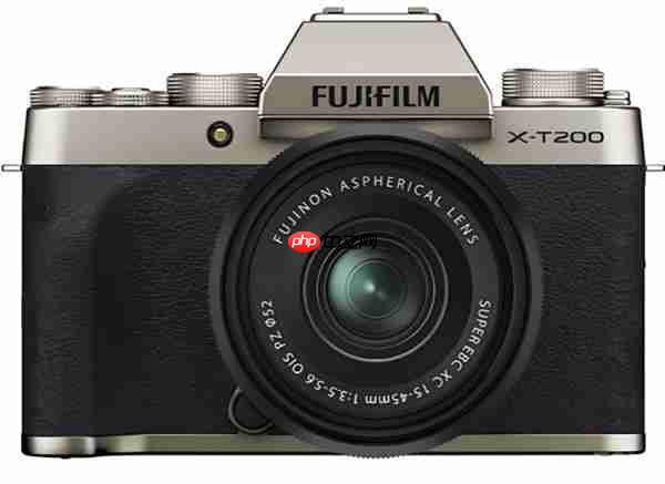 2025 旅行微单首选:佳能 R50V 获专业评测推荐 8000 元以内视频拍照全能机