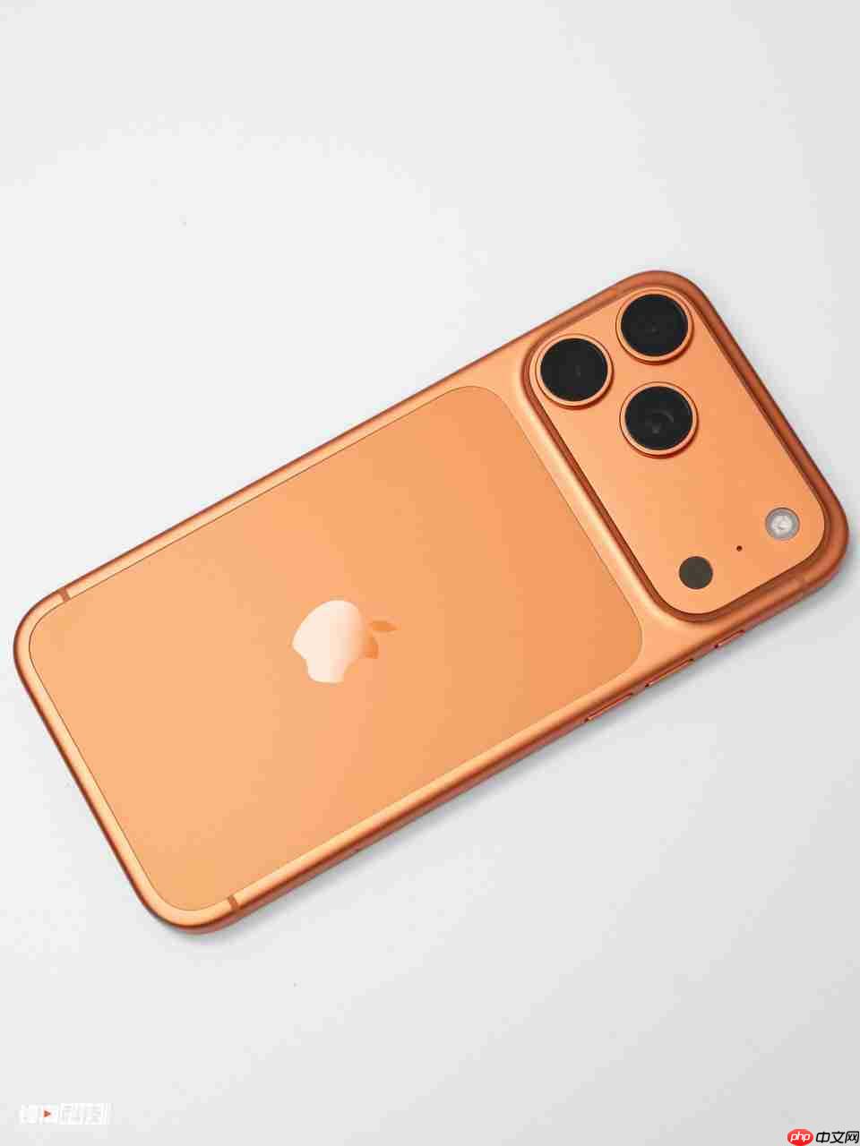 iPhone 17系列图赏：苹果对产品的重新探索