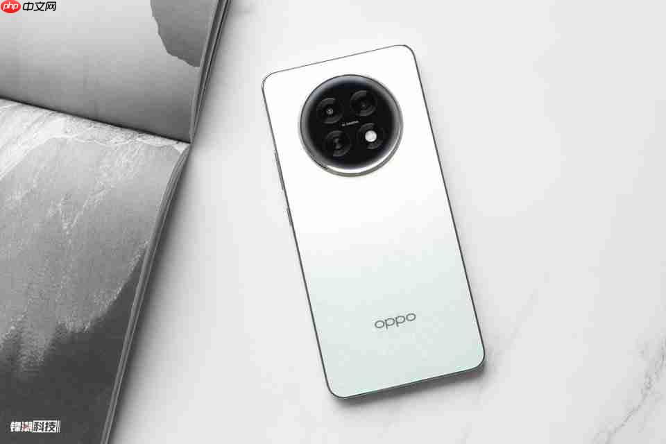 山海通信搭配大容量电池,OPPO K13s 给你不一样的体验