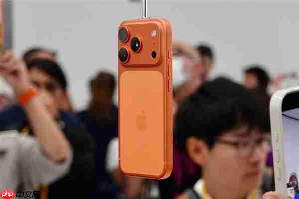 美版iPhone 17系列不能改卡槽 博主：美版iPhone 16是最后的荣耀