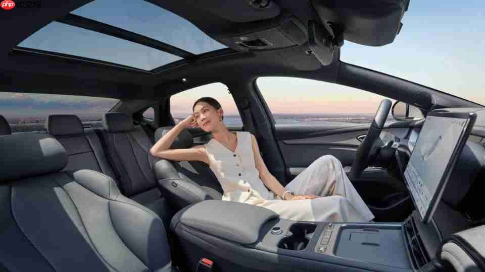 入门即满配,比亚迪2026款海豹07DM-i正式上市,14.98万元起