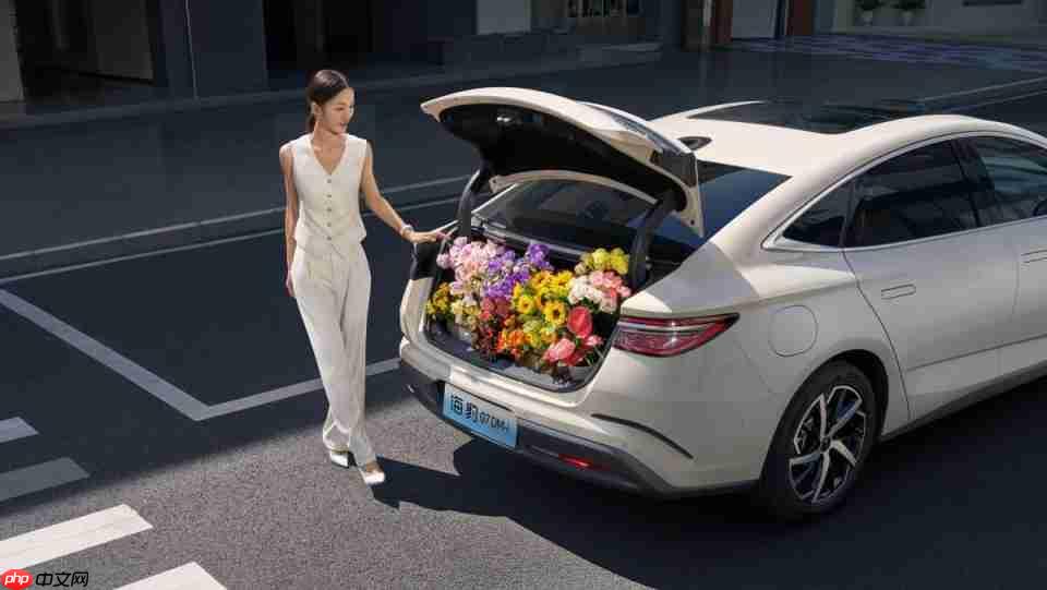 入门即满配,比亚迪2026款海豹07DM-i正式上市,14.98万元起