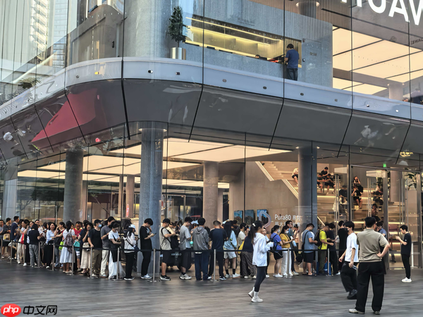 17999元起!华为Mate XTs 非凡大师开售 非凡体验再度引领行业