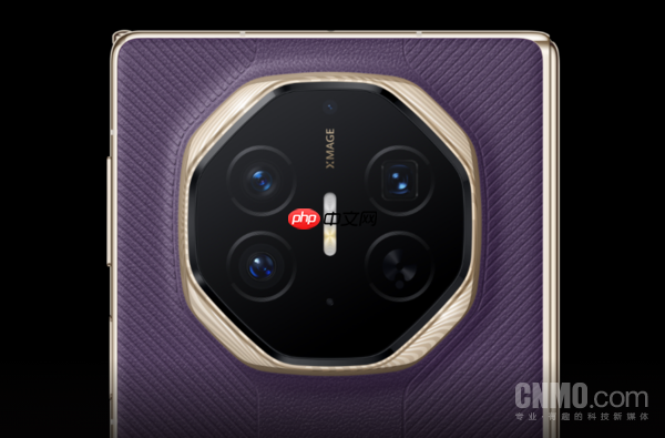 华为Mate XTs新款三折叠手机正式开售!17999元起