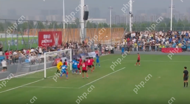 神乎其技!业余球员一场比赛两次角球直接破门 - php中文网