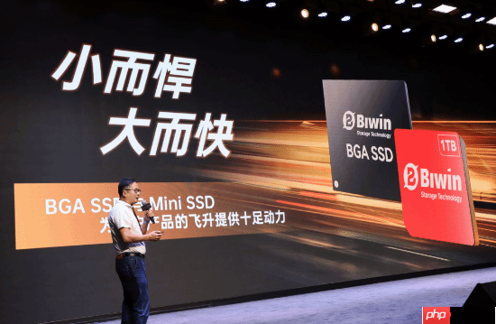 399元 堪比指甲盖！最小国产mini SSD发布：只比TF卡大一点