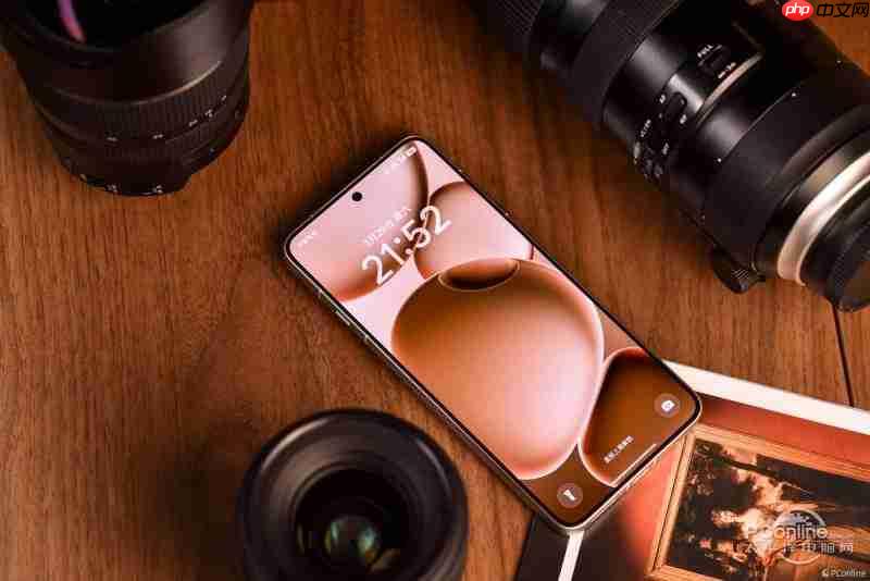 OPPO Find X9 Ultra或将采用2K直屏,旗舰定位再升级!